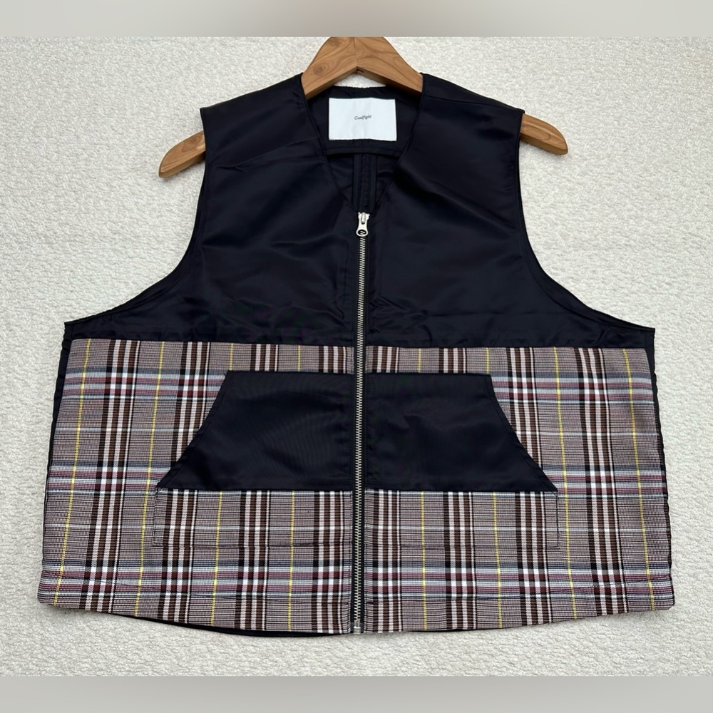 Goodfight Full Zip 100% Nylon Vest Black and Plaid Size XL New Without Tags - Picture 1 of 8